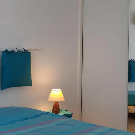 Apartment Lumineux Avec Parking Prive Pres Du Port Et De La Plage A - Fr-1-544-7 *